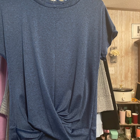 Apt. 9 Tops - Apt. 9 Heather Blue Casual Top